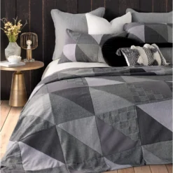 Quilt & Shams Set - Matis