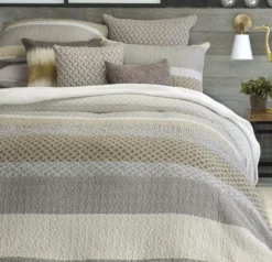 Quilt & Shams Set - Ethan